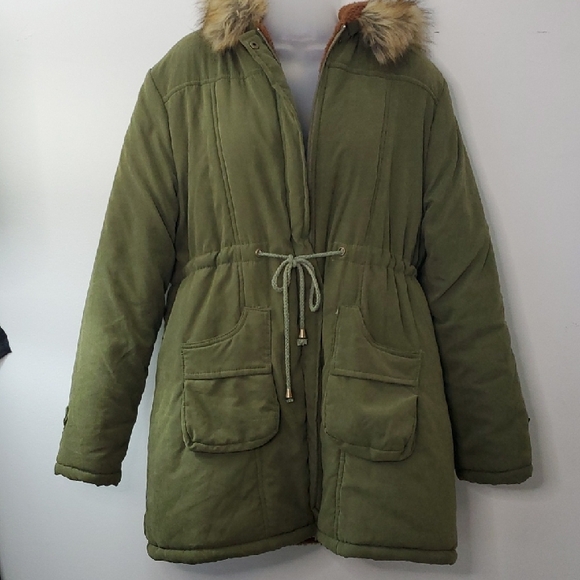 Grace Karin Jackets & Blazers - Grace Karin Green Utility Jacket with Fur Trim